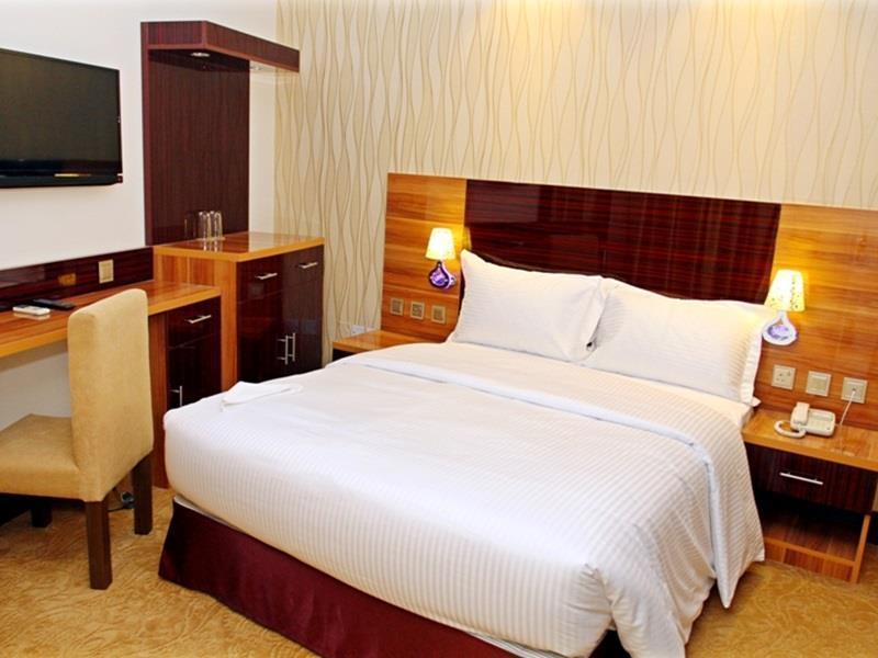 דובאי Fal Hotel L.L.C מראה חיצוני תמונה